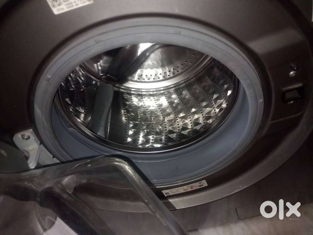 Fully automatic washing machine front loded