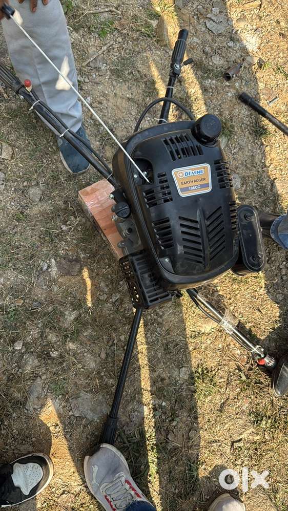 Earth auger machine 196cc