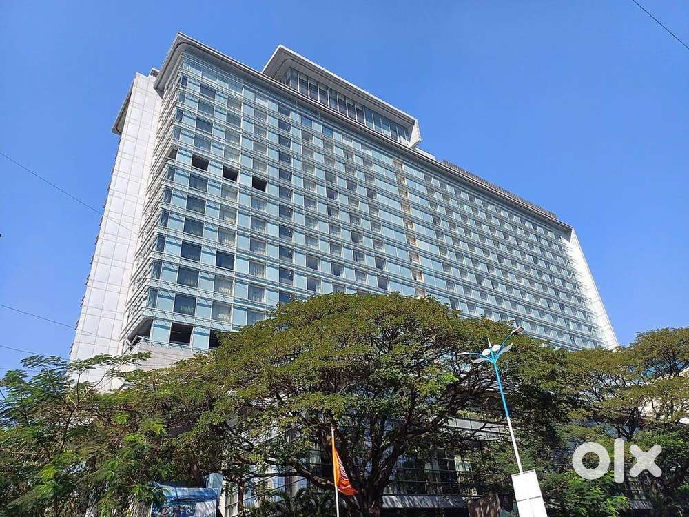 Job & Room: Fresher Waiter