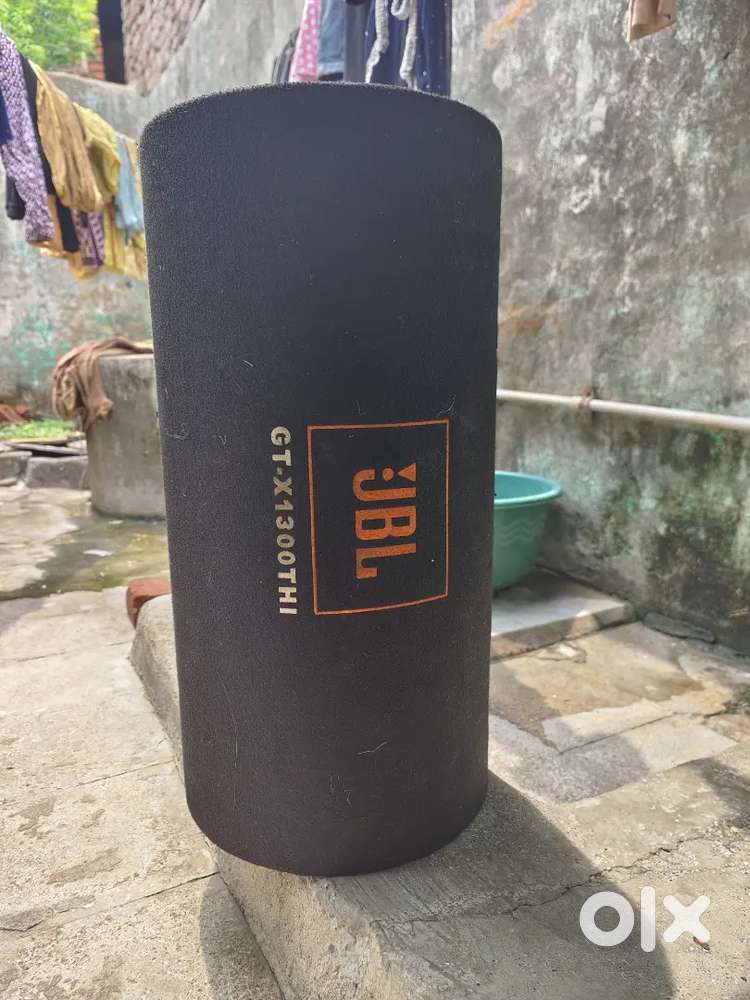 JBL 1300 watt bass tube genuine original with bill