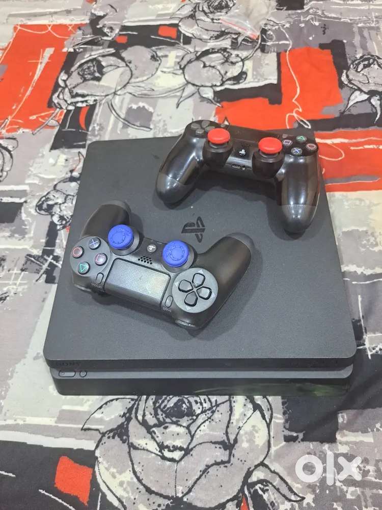 Sony PlayStation 4 slim