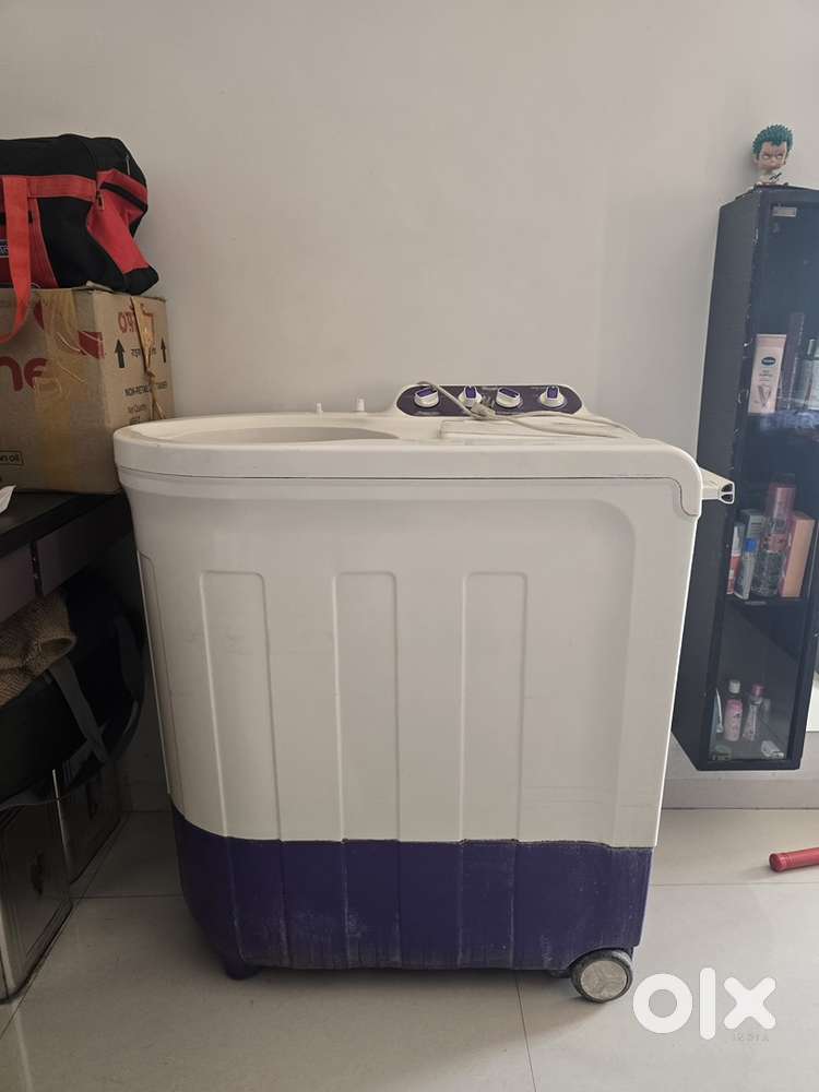 Semi-Automatic Washing Machine