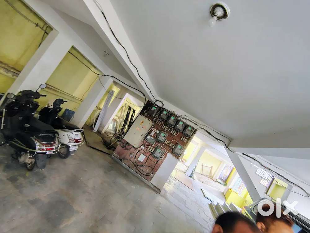 3bhk flat for sale in sundarpur on road