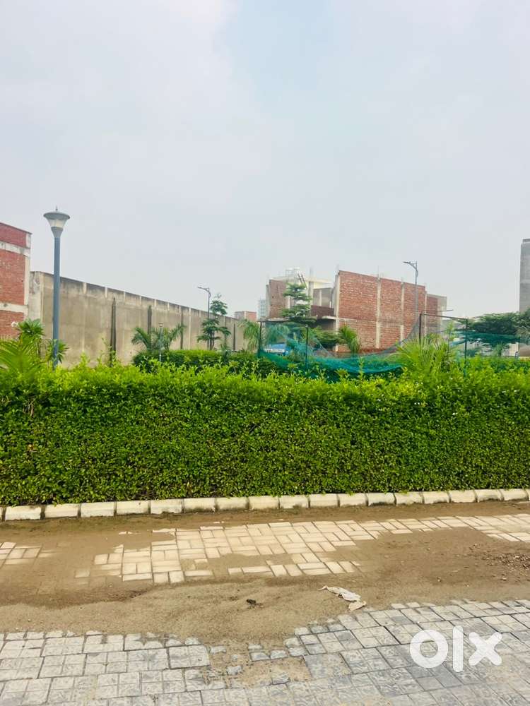 Plot far sale AirPort road block I aerocity