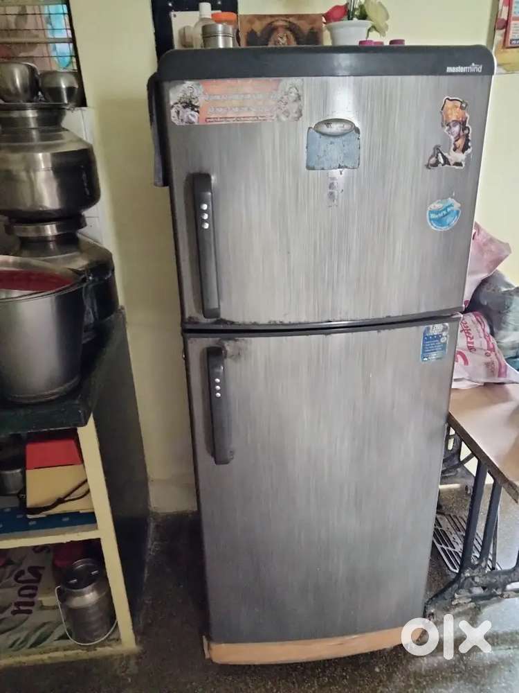 Refrigerator whirlpool