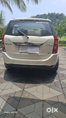 Mahindra XUV500 2017