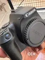 Canon 200d mk 2 with 19-55 mm lens