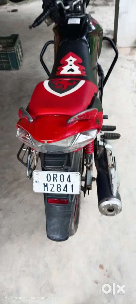 Selling my bike cbz extreme