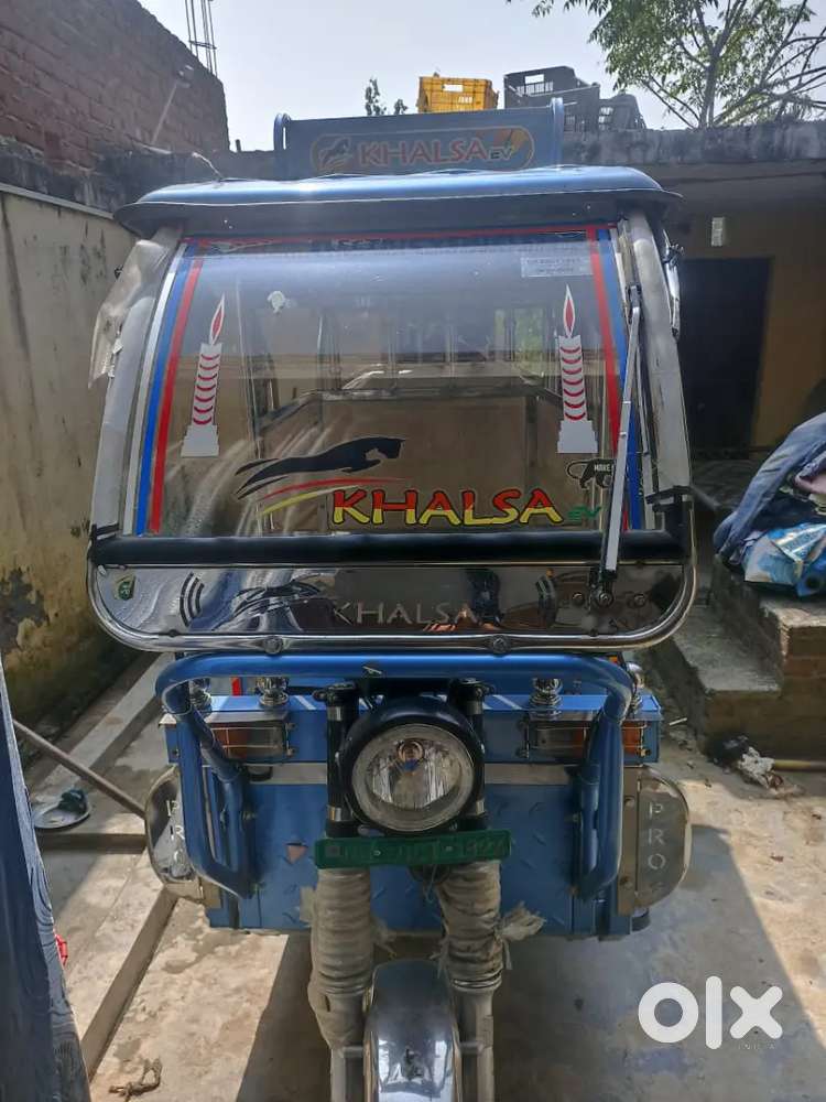Khalsa EV ek dum new rikshawa hai