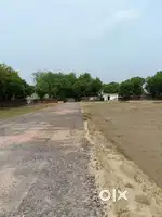 120 sq yard plot available on main sohna road near Delhi Mumbai Exp