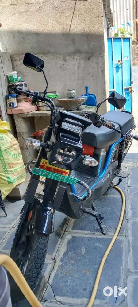 KG_E-LunaX3 Pro- Blue, Very little used EV Bike, Range 110per Charge