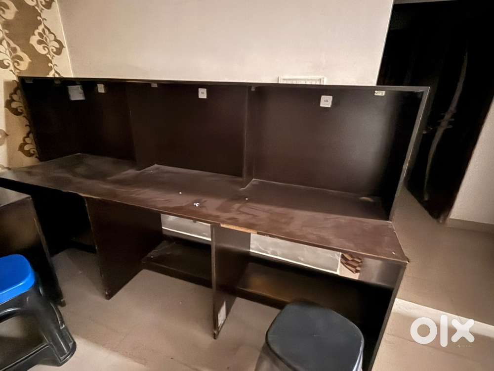 Computer tables for office or gamining use