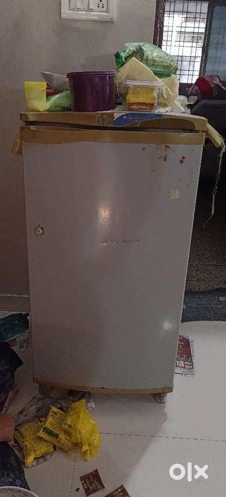 Single door fridge