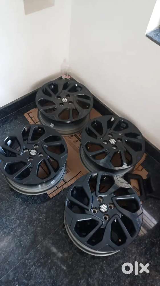 Alloy's Fronx