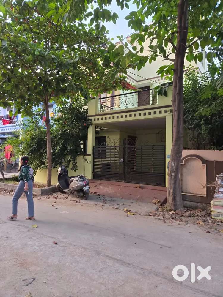 3 bhk Individual house