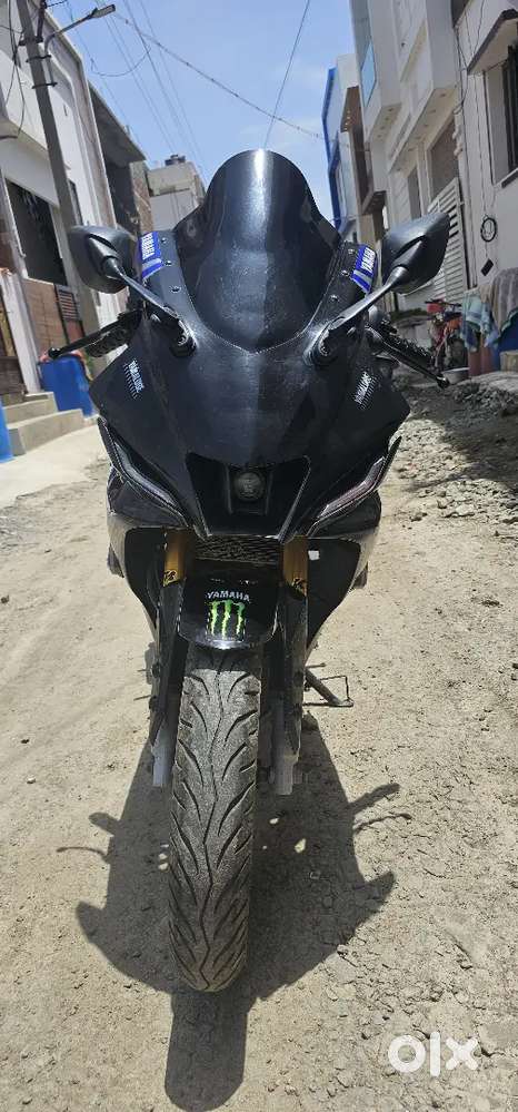 R15 M limited edition