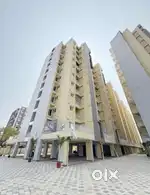 2bhk flat available near hotel redison blue jalukbari.rent 15000