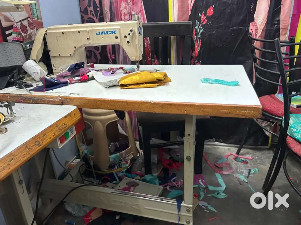 Tailor machine