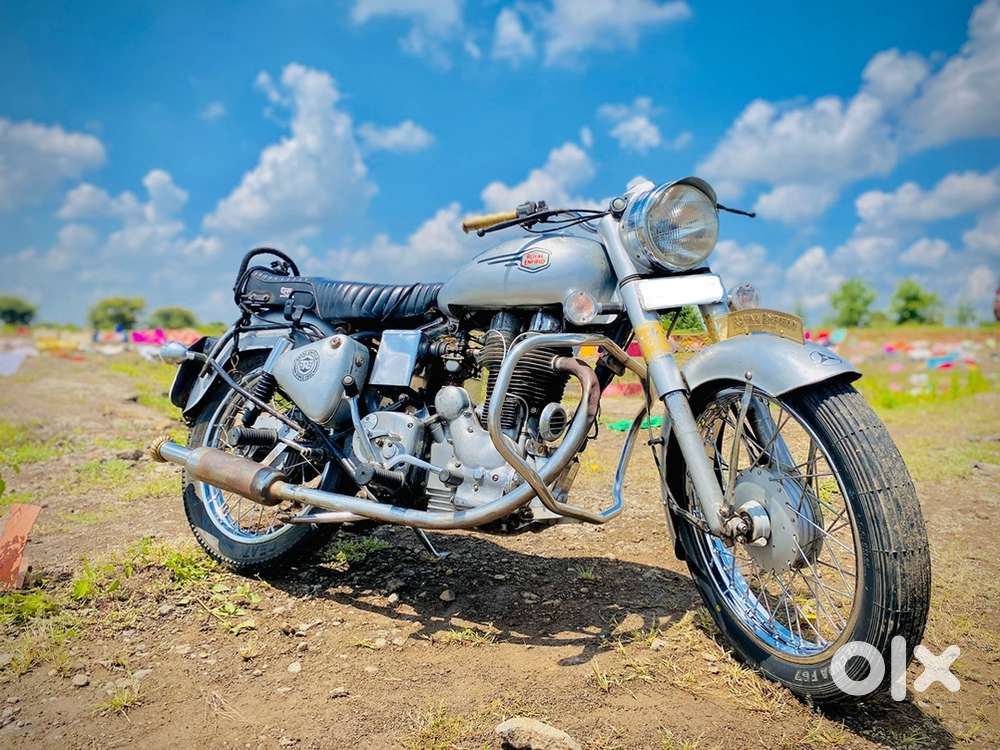 Royal Enfield Old Bullet