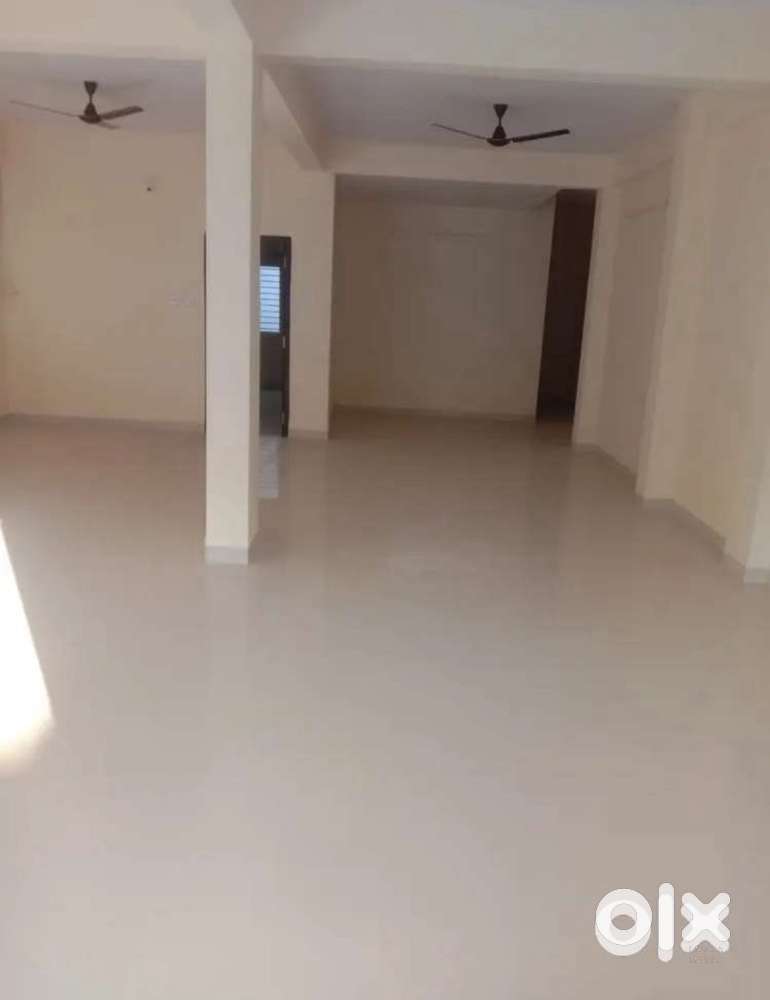 O level shop available on rent saket square indore