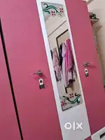 3 door Tijori -iron cupboard