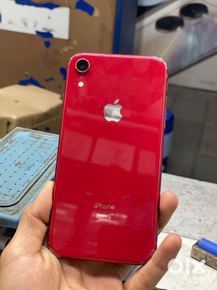 I phone xr 64gb storage