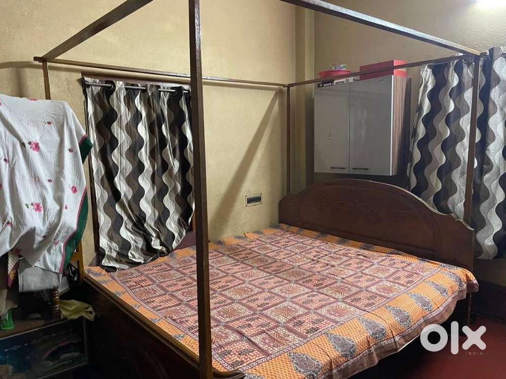 Wooden Bed (8 years old)