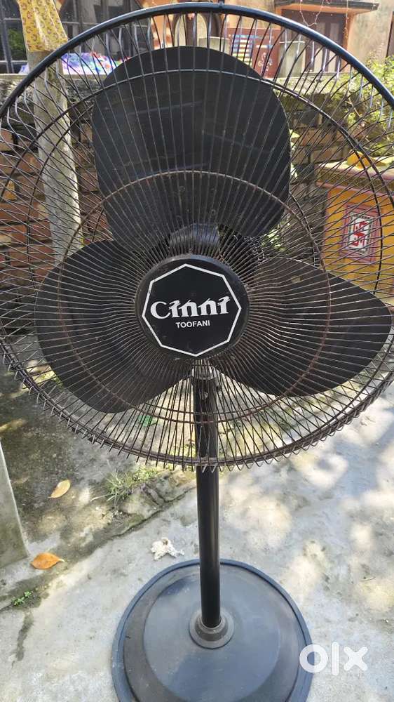 Cinni Stand Fan (black)