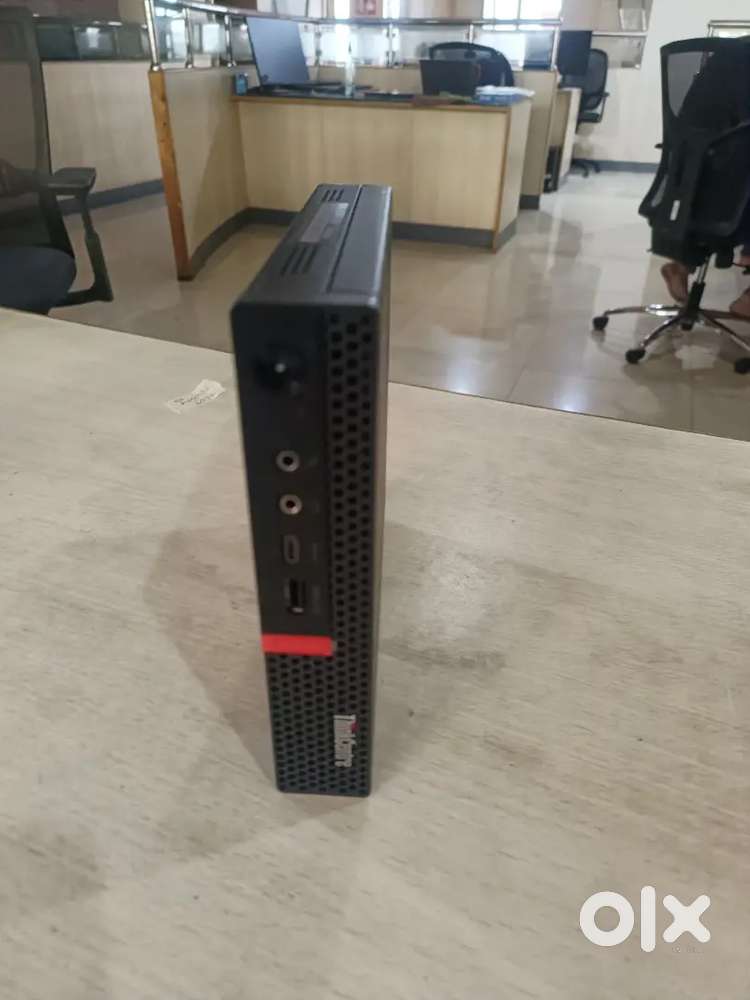 Lenovo tiny i3 8th/8gb/256gb SSD