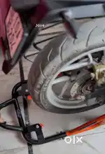 Selling Heavy Duty Paddock Stand (Grand pitstop) at Rs 3000/-