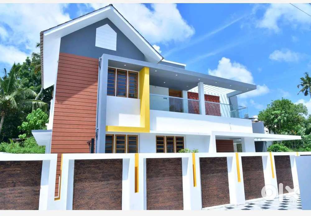 4 Bhk house for sale at Kollam , Chathannoor .