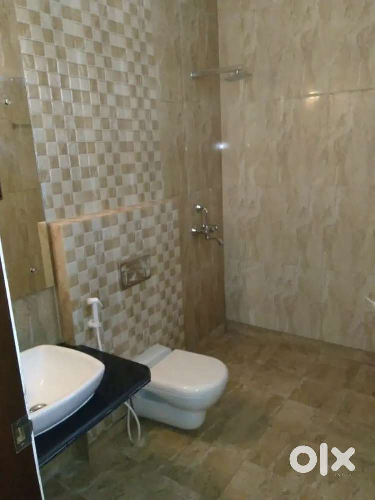 1RK FULLY FURNISH DECENT ROOM FOR RENT NOIDA