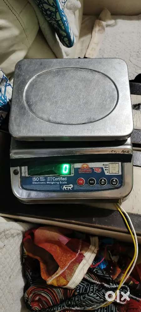 30 KG wala Kanta New h kese bhai ko chaiye wo hi MSG kare