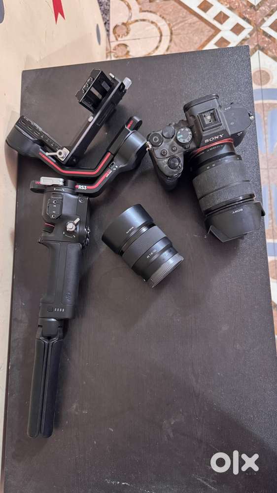 Sony A7 mark 4 and Dji ronis rs3 with kit