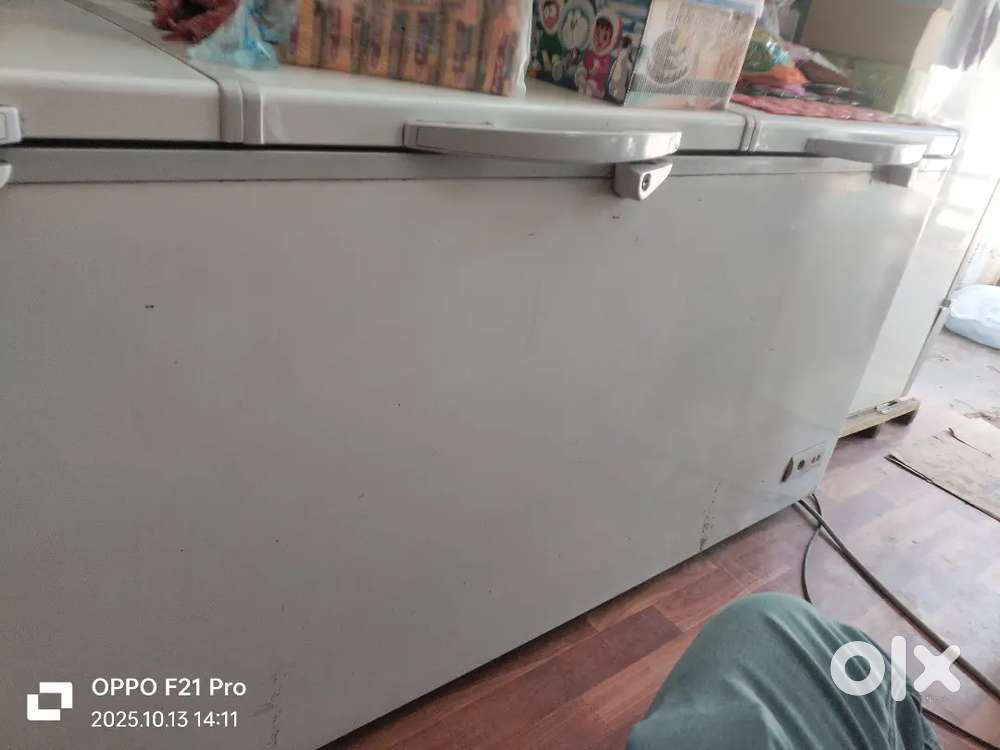 D freezer 500 ltr