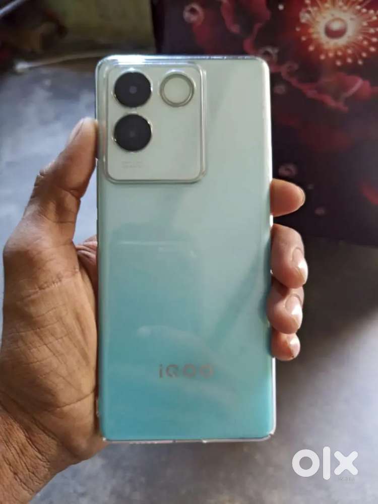 iQOO z7pro 8/128 good condition good battery backup