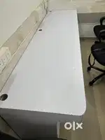 COMPUTER TABLE