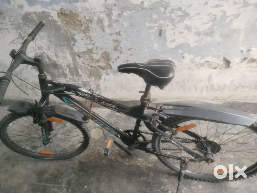 Black colour good  condition power break