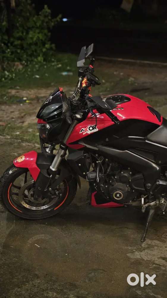 Bajaj dominar 250