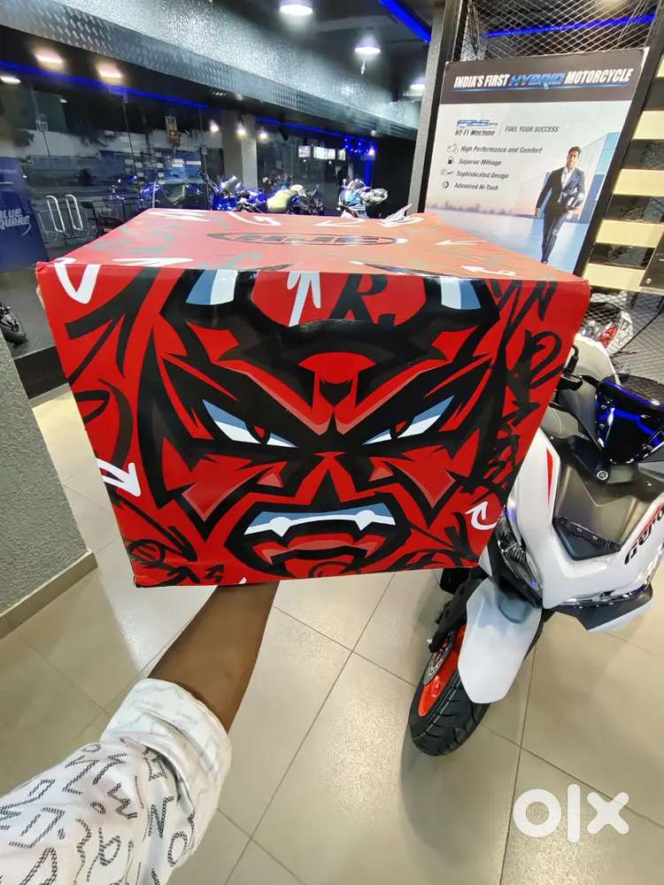 Racing helmet l fabio quatararo   no used