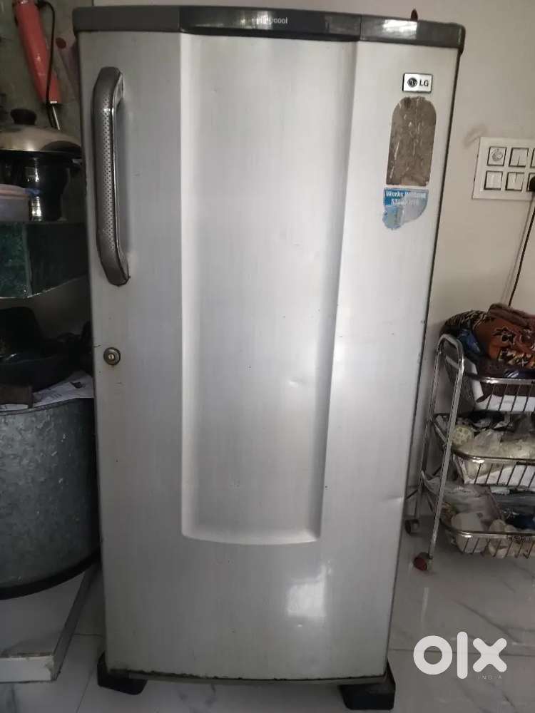 L. G fridge 165 litres