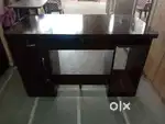 Computer table