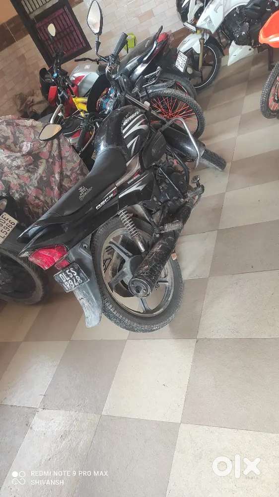 All condition ok self and kick working tyre new in tubeless