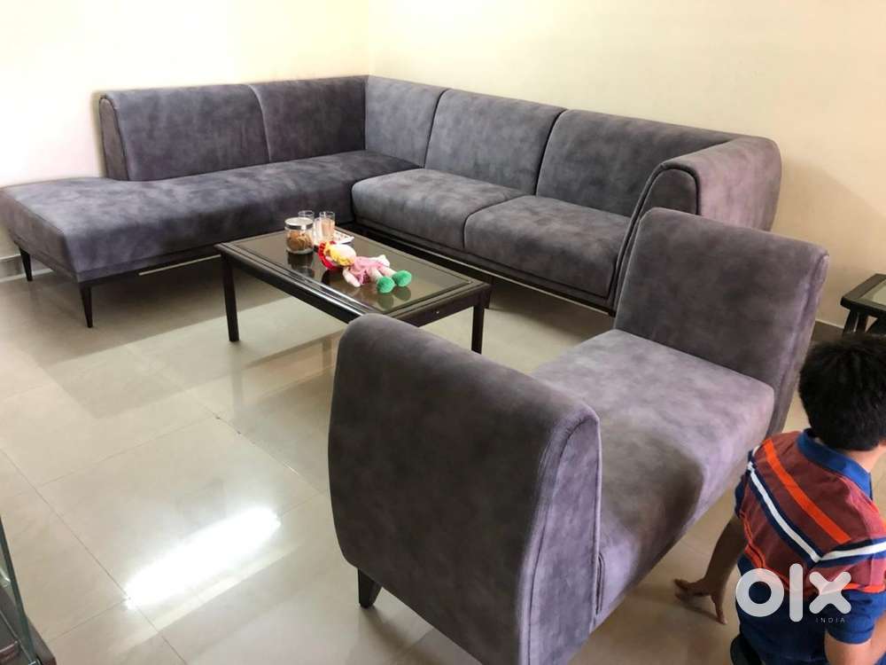 7 seater Sofa with Setty