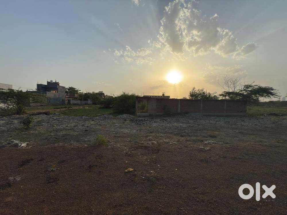 Dabrapara me National Highway se laga hua plot