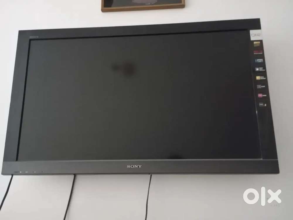 Sony Bravia LCD TV