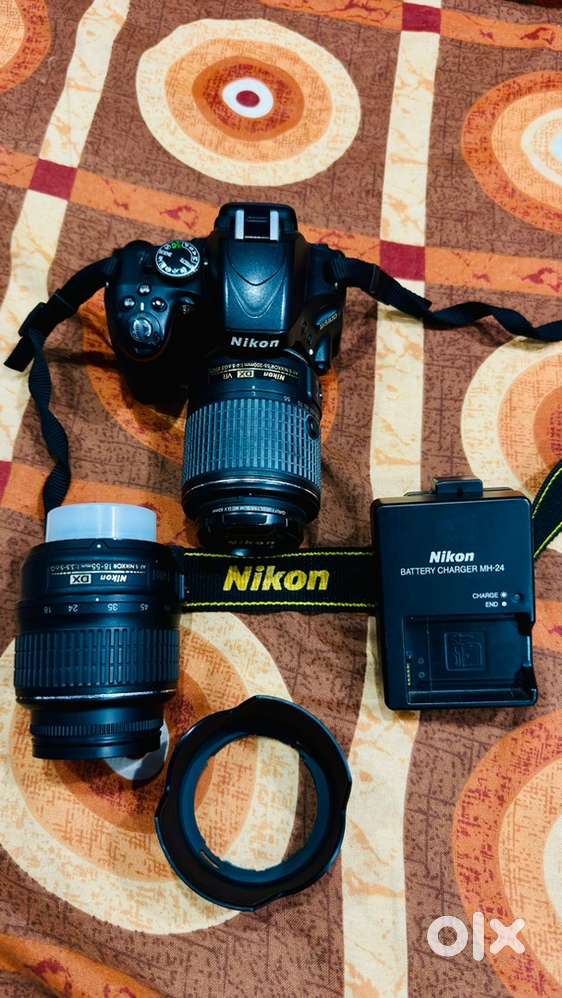 Nilon D5100 with 18-55mm & 55-200mm lens