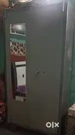 Used Almari