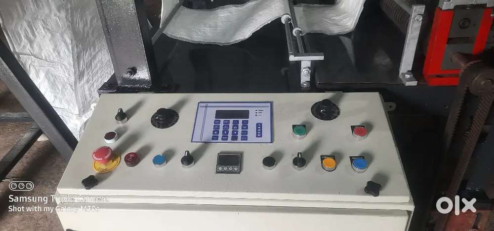 Automatic pp woven bag cutting machine