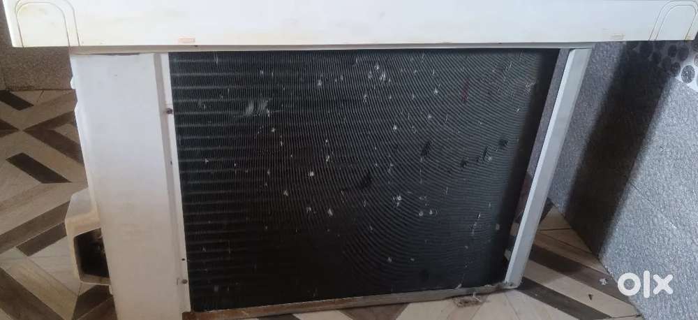 Daikin AC 1.5 ton